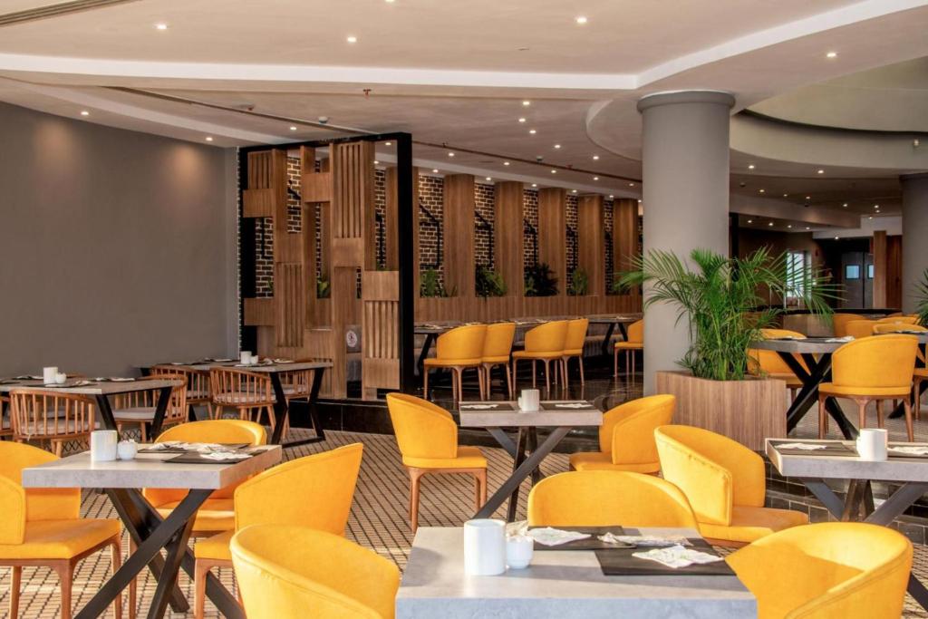 الفندق صن رايز رمال بيتش - شرم الشيخ